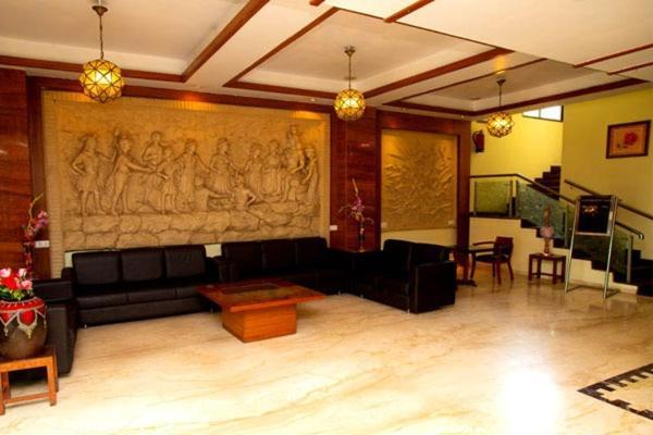 Simran Heritage Rāipur Buitenkant foto
